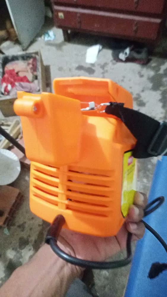 foto de Pistola Pulverizadora Para Pintura Elétrica Intech Laranja