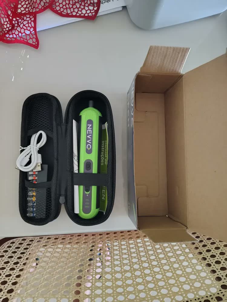foto de Chave De Fenda Elétrica De Precisão Sem Fio 5n.m 4v Nevvo