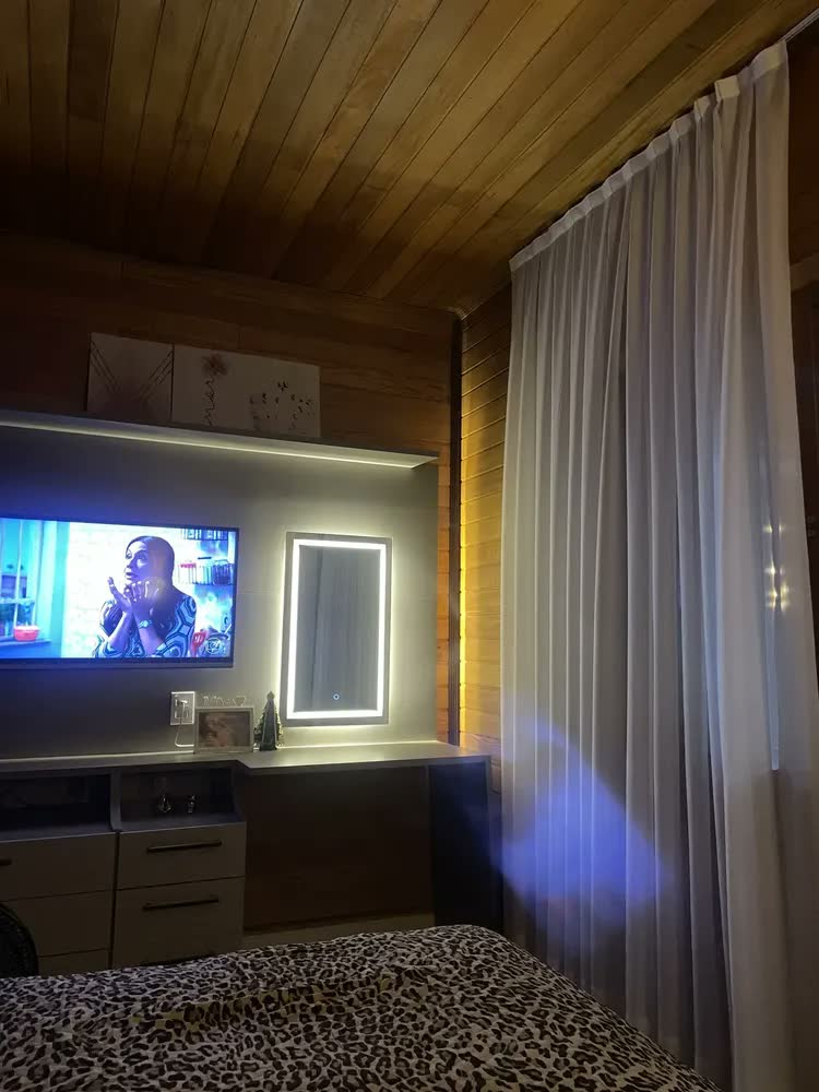 foto de Espelho 3 Cores Led Touch Retangular Jateado 80x50 Cm Led 3 Cores