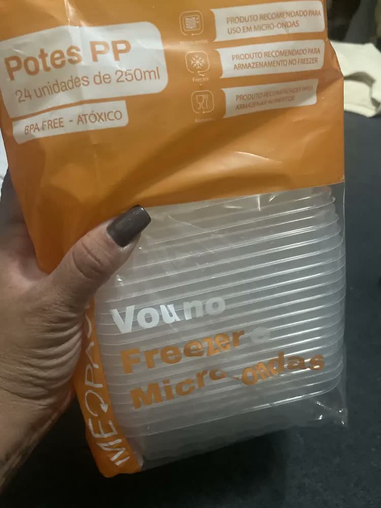 foto de 24 Marmitas 250ml Comida Fitness Pote Descartável Retangular Plástico Freezer Microondas Com Tampas - Mtones