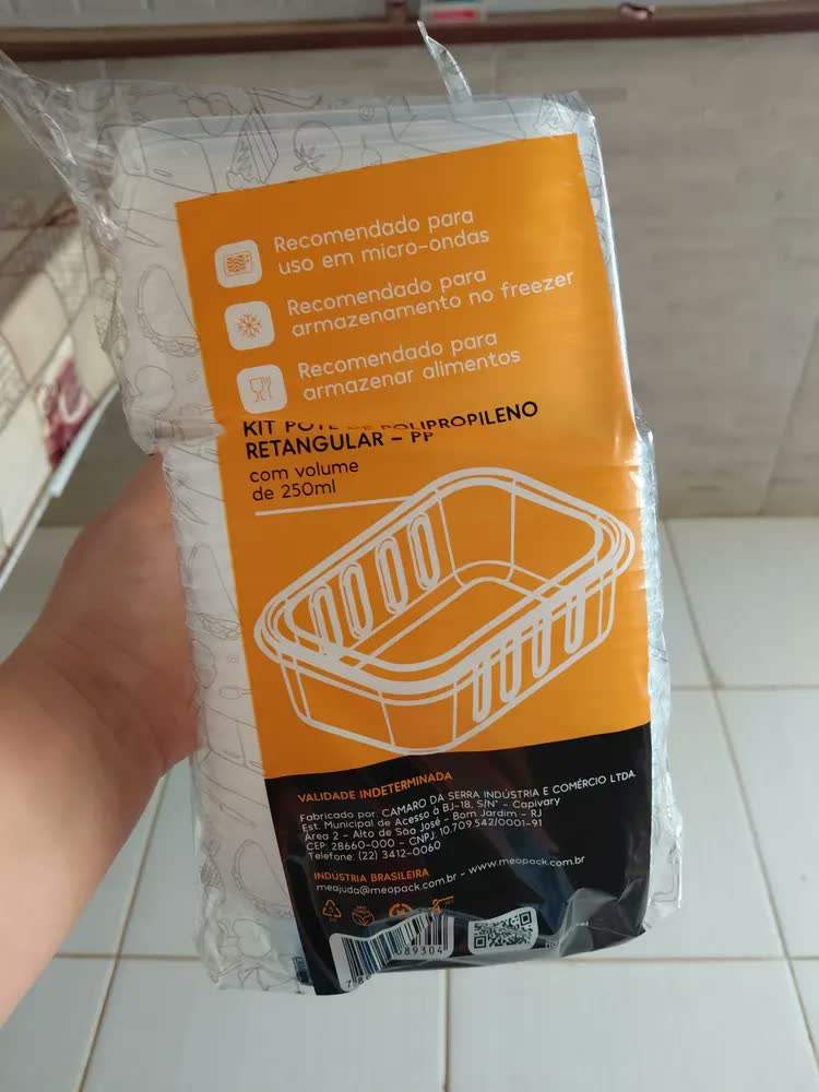 foto de 24 Marmitas 250ml Comida Fitness Pote Descartável Retangular Plástico Freezer Microondas Com Tampas - Mtones