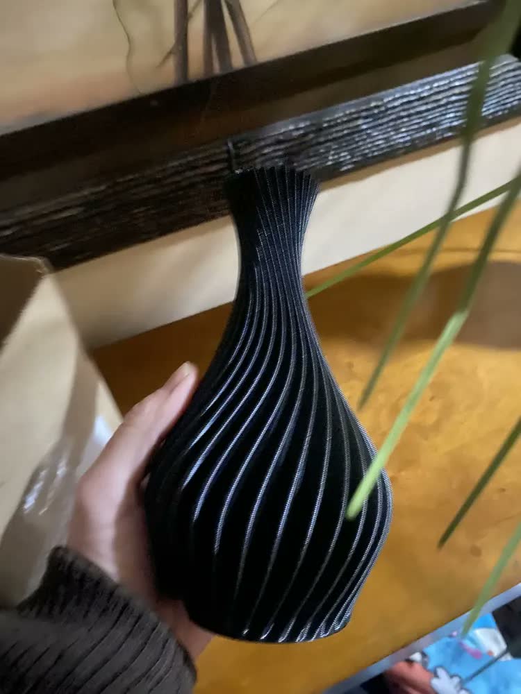 foto de Kit 3 Vasos Decorativos Brancos Modernos | Design Espiral | Vasos Para Plantas Artificiais | Decoração Minimalista Para Sala, Escritório, Aparador E Home Office