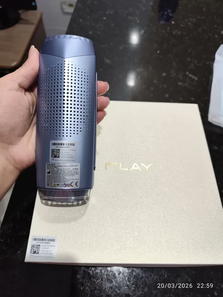 foto de Depilador A Laser 14J Maquina De Depilação Mlay T18 com Resfriamento Ice Para Mulheres e Homens