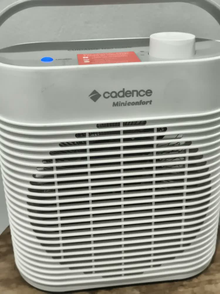foto de Aquecedor Elétrico Aqc440 Miniconfort Branco Cadence Branco