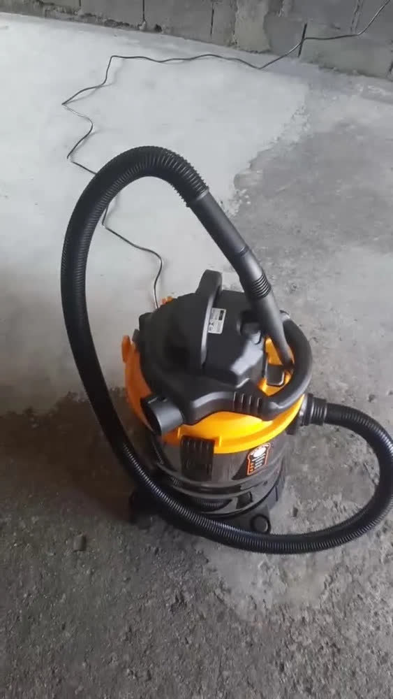 foto de Aspirador Pó E Água Wap Gtw 25 Inox 2000w 25l