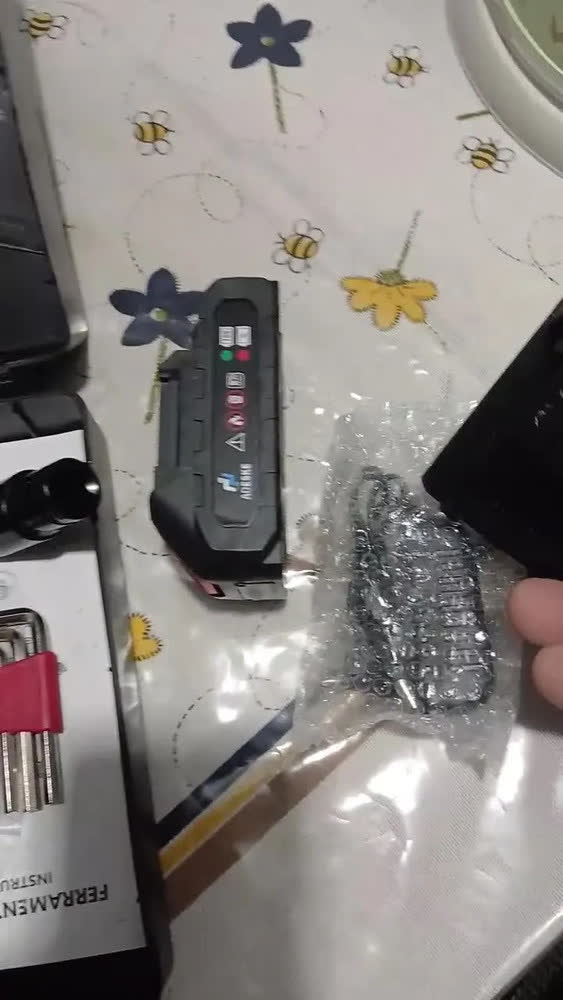 foto de Kit Chave De Impacto 21v 320nm Brushless Sem Escova Parafusadeira Ferramentas 2 Bateria Eletrica Bivolt Com Acessorios Carregador Maleta Portatil