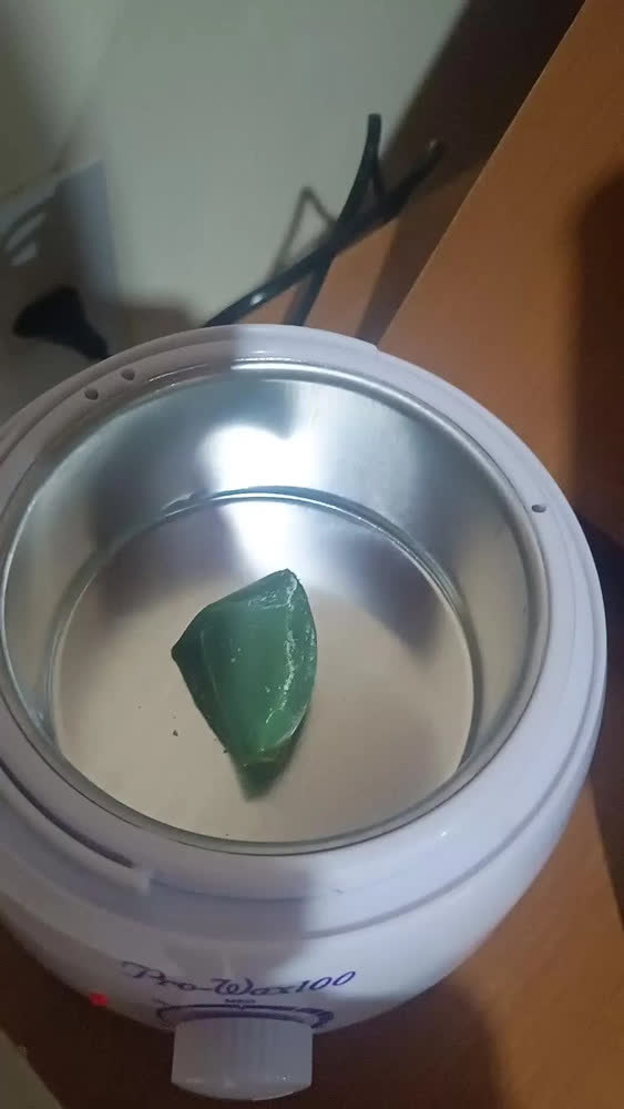 foto de Panela Cera Quente Aquecedor Elétrica Depilação Termocera BMED