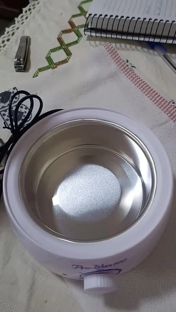 foto de Panela Cera Quente Aquecedor Elétrica Depilação Termocera BMED