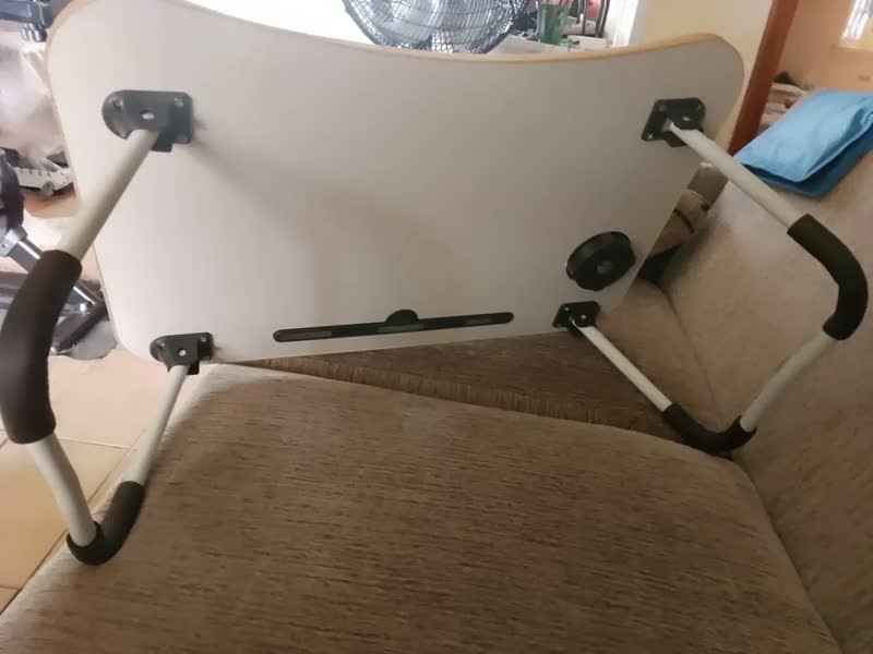 foto de Mesa Dobrável Portátil P/ Notebook Home Office Cama Refeição Madeira Mdf Decorales Cor Preto