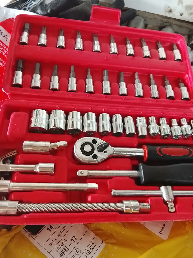 foto de Kit Ferramentas Chaves Combinadas Jogo De Chave Soquete Jogo Completo 58 Peças Ferramentas Profissional