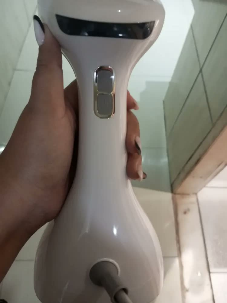 foto de Passadeira A Vapor Portátil Painel Cerâmico 1500w 220v Preto