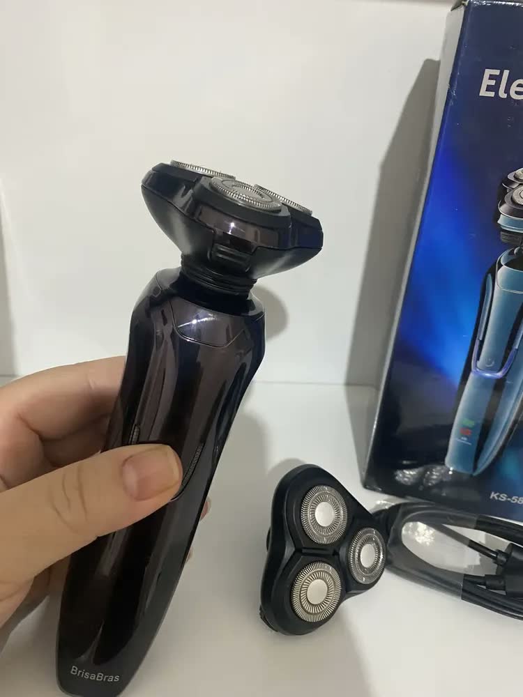 foto de Barbeador Elétrico Ipx7 À Prova D'água Recarregável Usb - Rotativo 4d Flutuante, Auto Afiável, Bivolt
