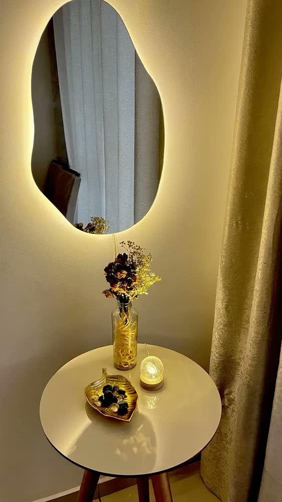 foto de Espelho Decorativo Orgânico Led Quente De Parede Corpo Inteiro Madri Demoglass Led Quente - A 60 X L 40