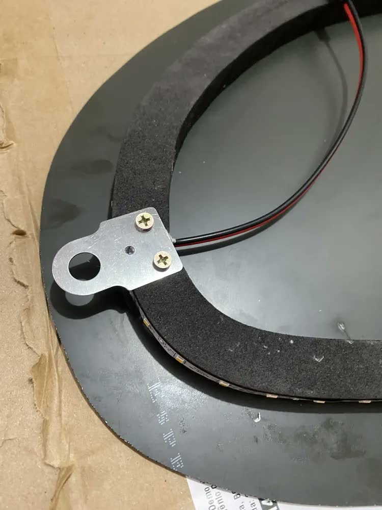 foto de Espelho Decorativo Orgânico Led Quente De Parede Corpo Inteiro Madri Demoglass Led Quente - A 60 X L 40