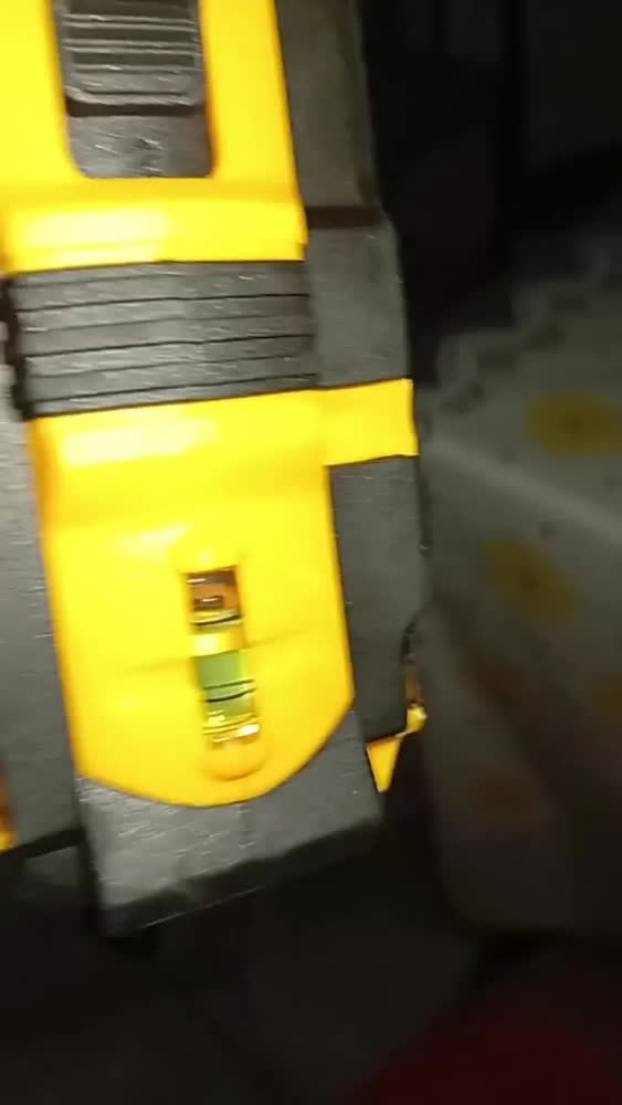 foto de Parafusadeira Furadeira Impacto Sem Fio 2 Baterias Recarregável 48v Bivolt Velocidade Ajustavel Com Travas Mandril Resistente