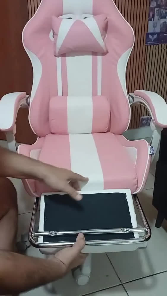 foto de Cadeira Gamer Com Orelhinhas De Coelho Reclinável Ergonômica Giratória com Apoio para pés De Pc Gamer 150Kg e Almofada de Lombar Massageadora Pluggei Select PluggPlay TonTon Cor Lilás