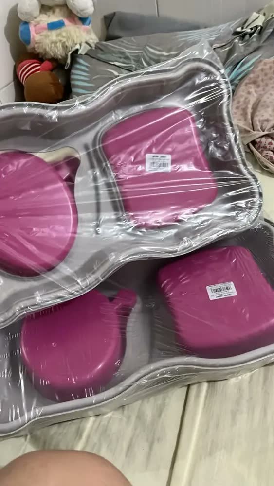 foto de Kit Comedouro Bebedouro Pet Cachorros Gatos Grande 750/550ml Cor Vermelho