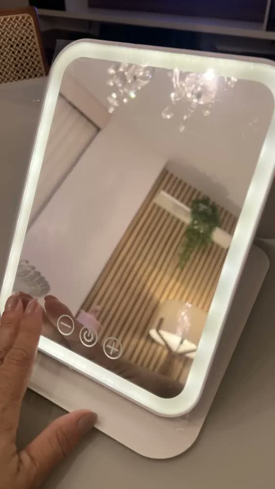 foto de Espelho LED Maquiagem Solena Bella USB-C Recarregável Portátil 3 Luzes Mesa