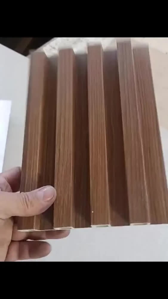 foto de Painel Decorativo Ripado Interno Wpc 2,90m X 15cm Freijo Freijó