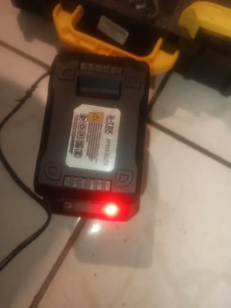 foto de Kit Furadeira E Parafusadeira De Impacto 21v Sem Fio 18pçs