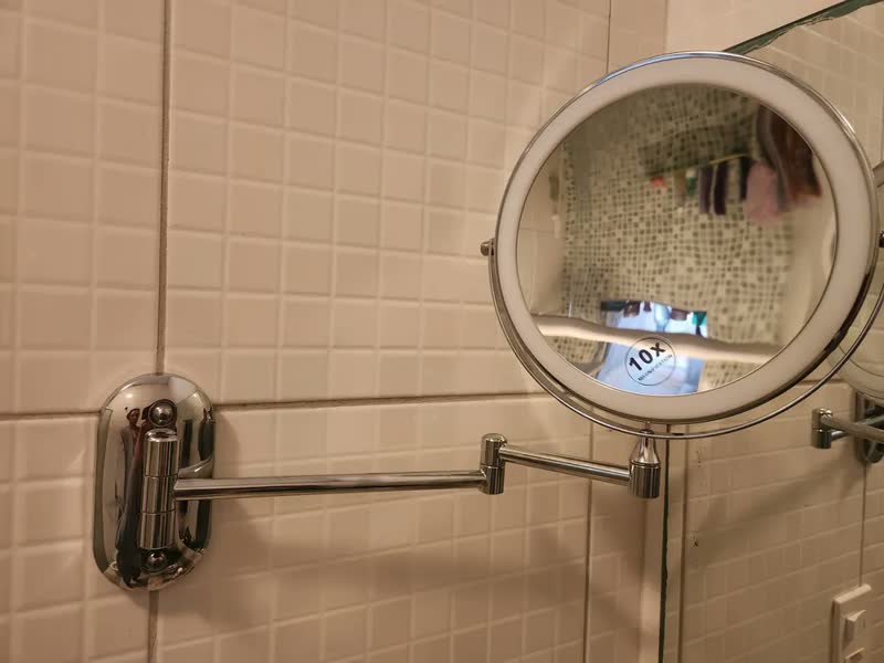 foto de Harpytools Espelho De Maquiagem Led Para Parede Rotação 360° Aumento10x