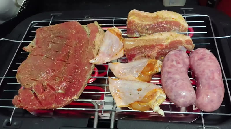 foto de Churrasqueira Elétrica Tamanho Grande Steak Grill Sem Fumaça Para Apartamento 110v Preto - Aero Home
