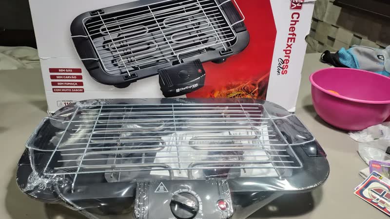 foto de Churrasqueira Elétrica Tamanho Grande Steak Grill Sem Fumaça Para Apartamento 110v Preto - Aero Home