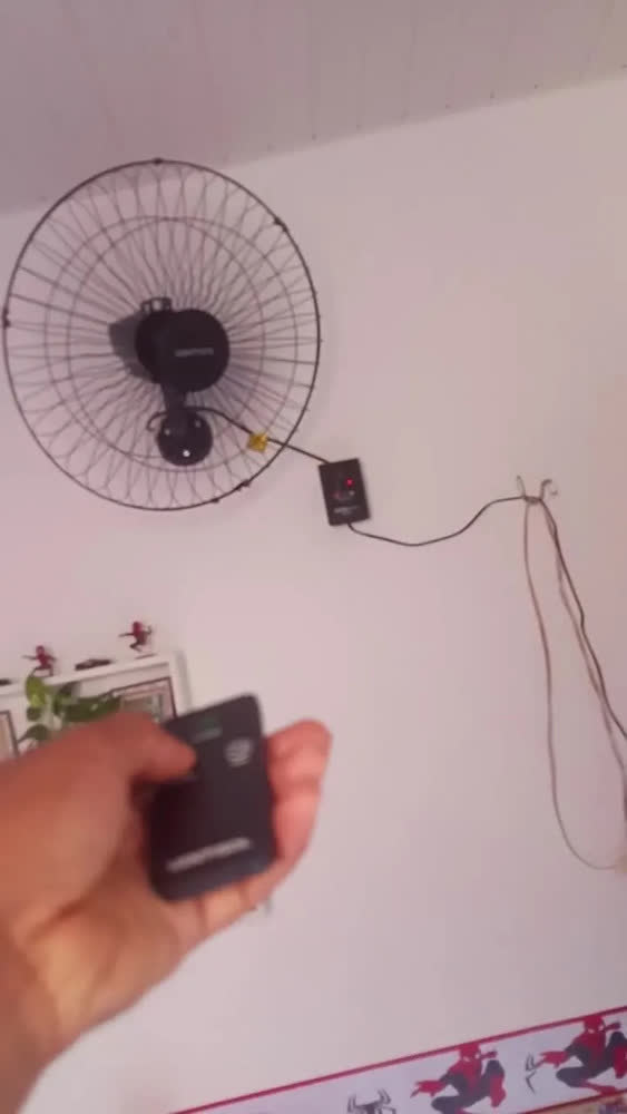 foto de Ventilador Parede Max Control 3pás 60cm Bivolt Ventisol 200w 60 Cm Preto Grade de Ferro