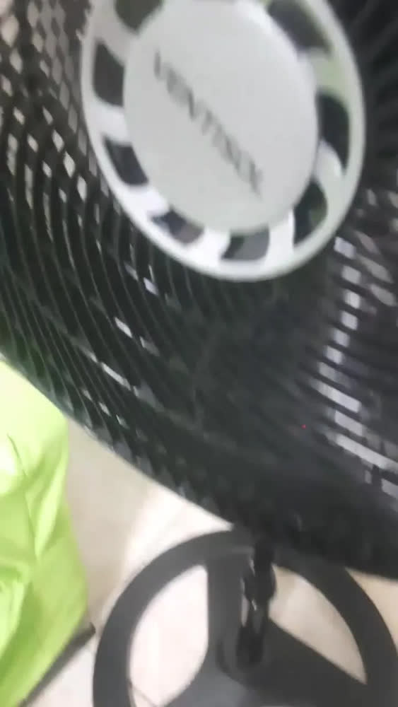 foto de Ventilador Osc Col Turbo 10 c/ CONTROLE REMOTO PR/CZ Bivolt