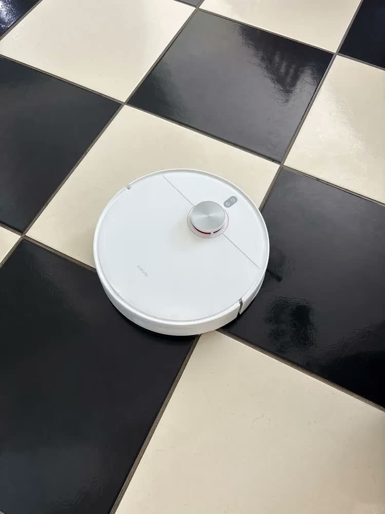 foto de Aspirador Robô S40 70w Hepa controle por app Xiaomi cor branco
