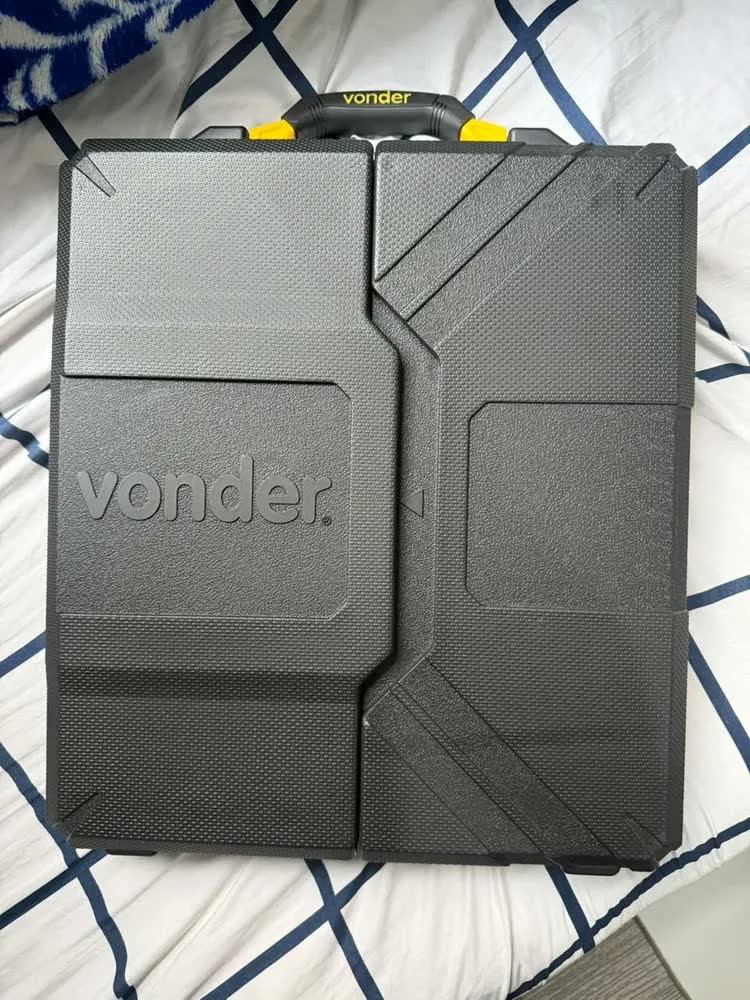 foto de Kit De Ferramentas Combinadas Vonder 3599110105 Do 110 Peças - Preto