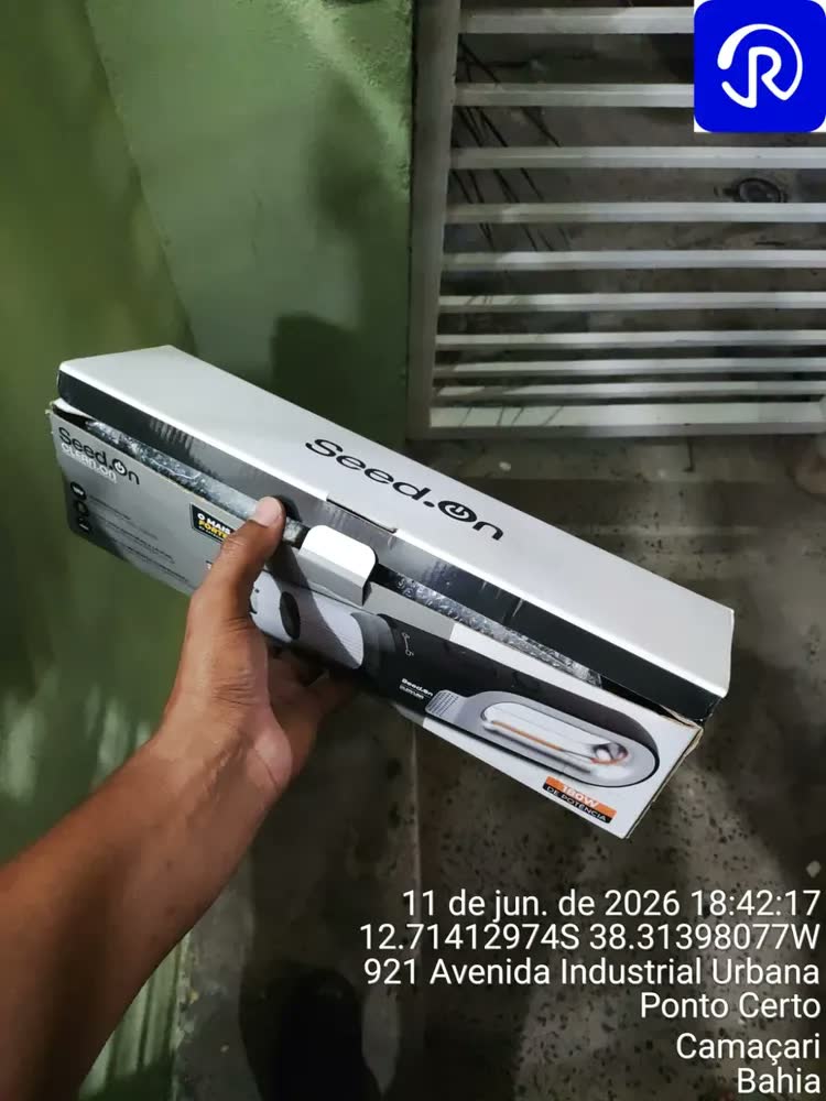 foto de Aspirador De Pó E Sujeiras Automotivo Potente 180w Com Filtro Hepa E Cabo De 4,0m Para Carro Caminhão Caminhonete Portátil