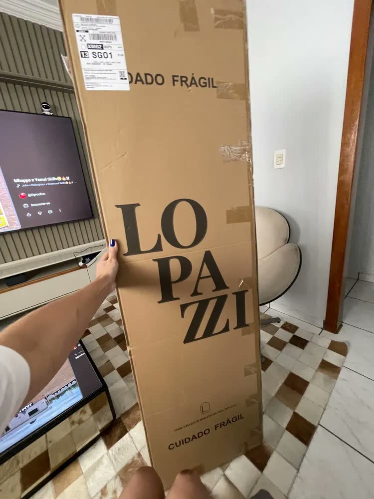 foto de Espelho Grande Orgânico 150x40cm Com Led Lopazzi Corpo Inteiro Decorativo Luxo Borda Lapidada Para Quarto Closet Sala Hall De Entrada Banheiro Provador Studio Maquiagem Moderno Premium Iluminado