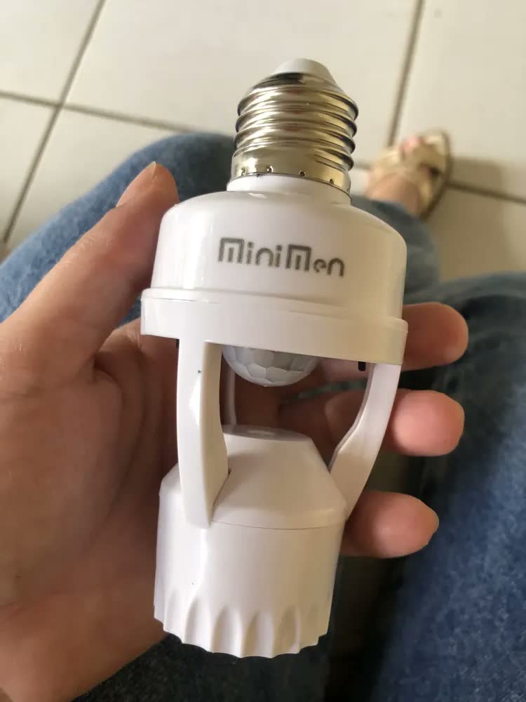foto de Sensor De Presença Iluminação Lâmpada Soquete E27 Fotocélula Thop Tech Importados