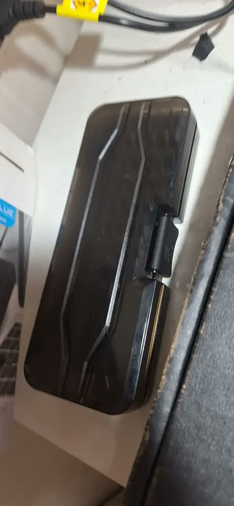 foto de Mini Parafusadeira de Precisão Elétrica Recarregável 46 Em 1 Para Celular Notebook e computador