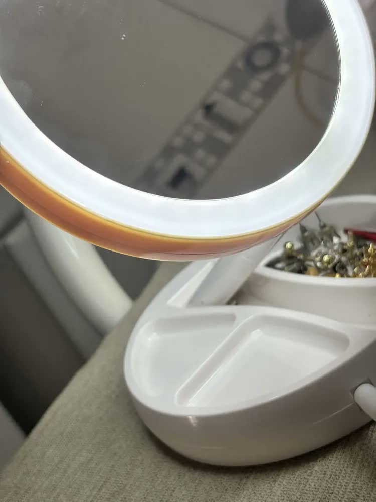 foto de Espelho Led Maquiagem Dobravel Dupla Face Aumento 10x Usb Branco