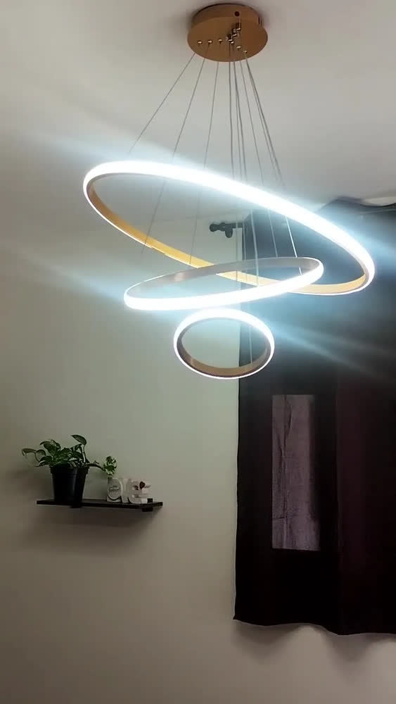 foto de Luminaria De Teto Led 3 Arcos Lustres Pendente Vie Idéale Preto