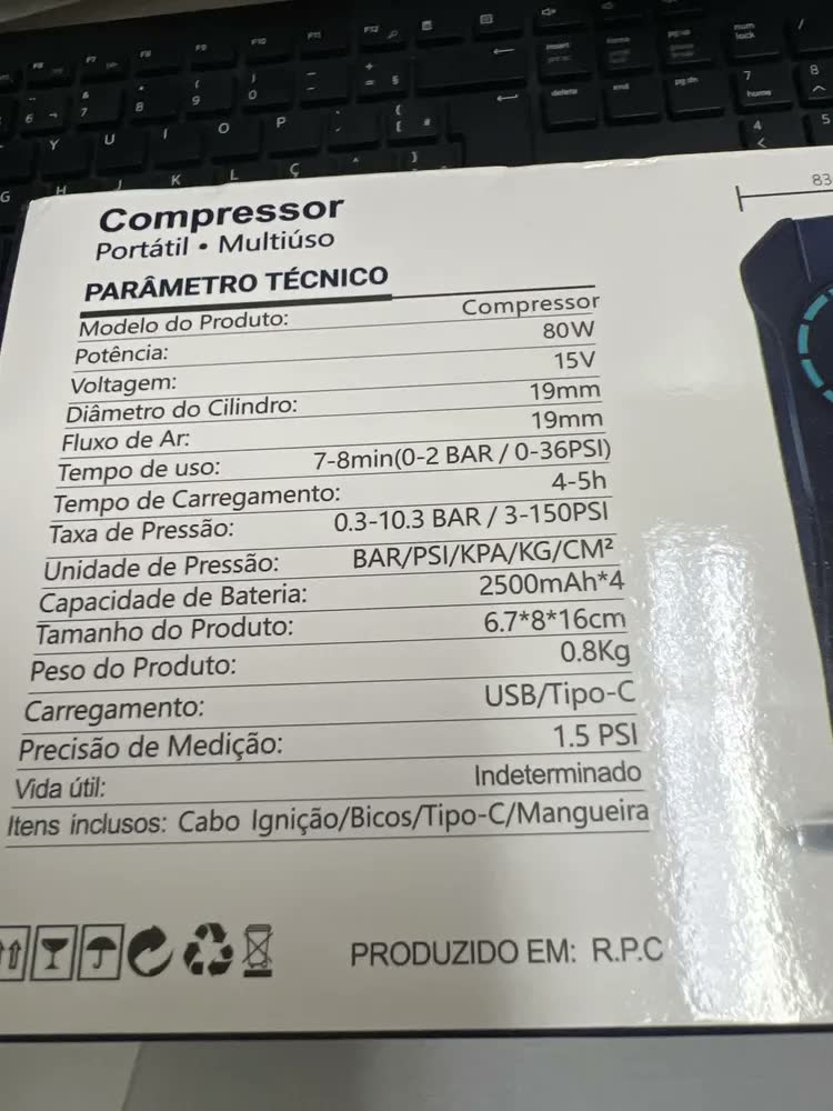 foto de Compressor De Ar Portátil Com Partida Auxiliar Powerbank Compressor De Ar Digital Lanterna De Emergência Qualidade Profissional
