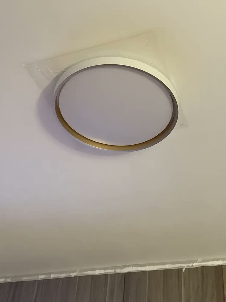 foto de Luminária Plafon LED Modelo Montana 50cm | Branca | 50W 3 Tons de Luz Neutra Quente Fria Memória de Cor Bivolt Sobrepor para Sala Quarto Cozinha Escritório