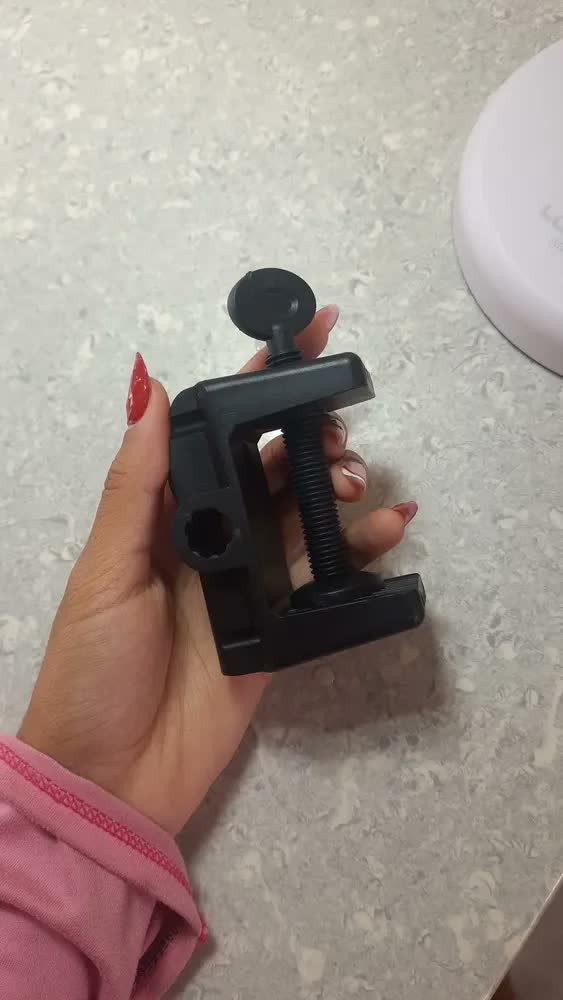 foto de Luminária De Mesa Articulada Abajur Modelo Pixar Com Base Branco