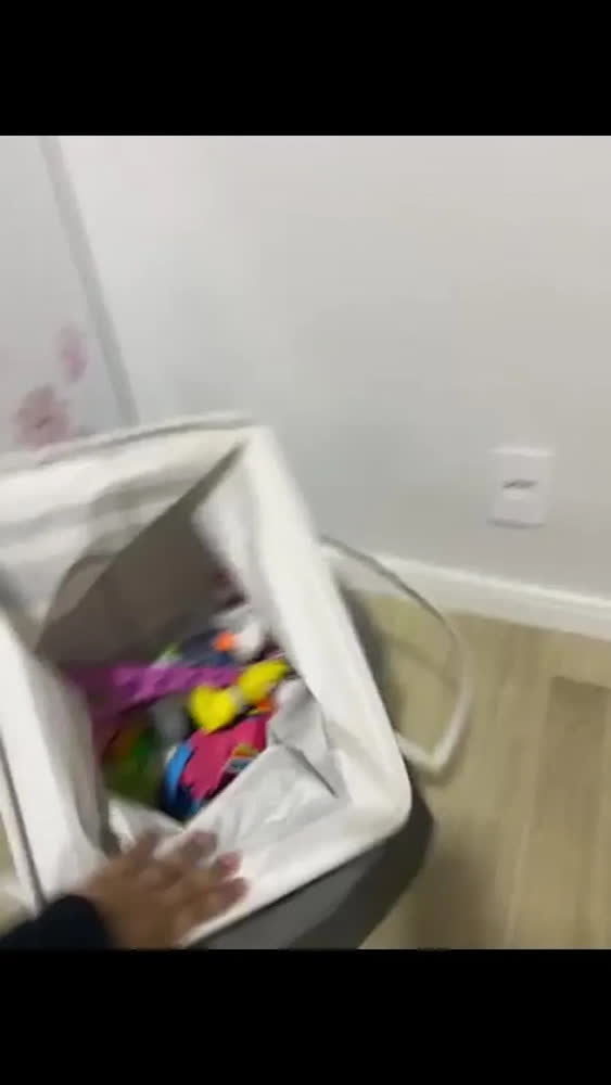 foto de Kit 2 Cesto De Roupa Suja Grande Dobrável Para Banheiro 72l