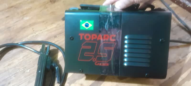 foto de Maquina Inversora Solda Galzer Toparc 2.5 Elétrica Portátil Mma Eletrodo 120A Cor Preto