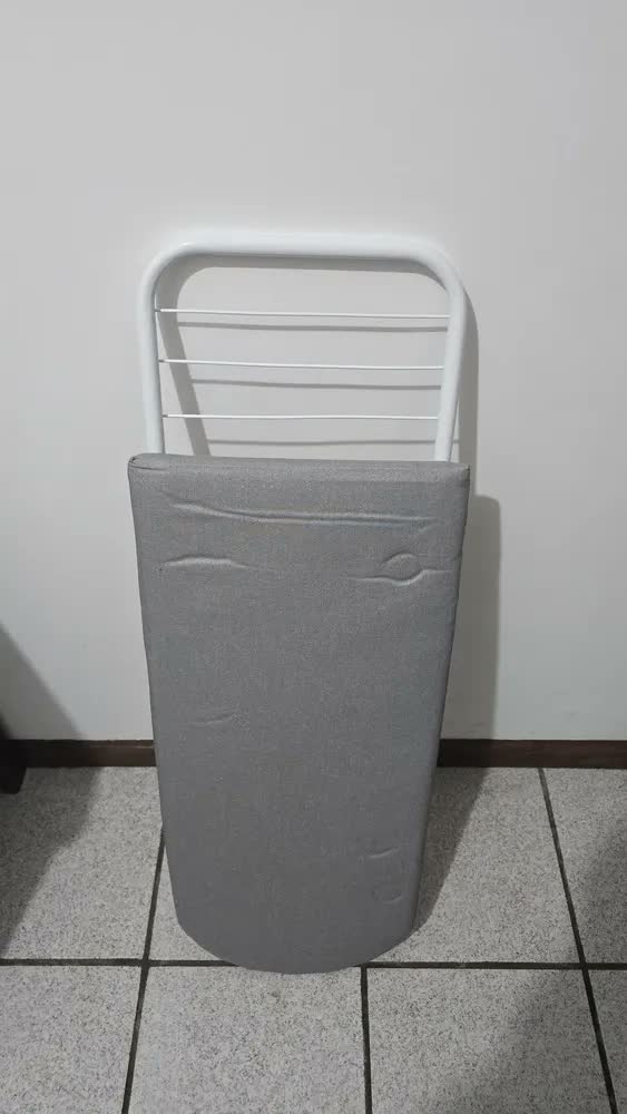 foto de Tabua De Passar Roupa De Mesa Portátil Reforçada Drakar