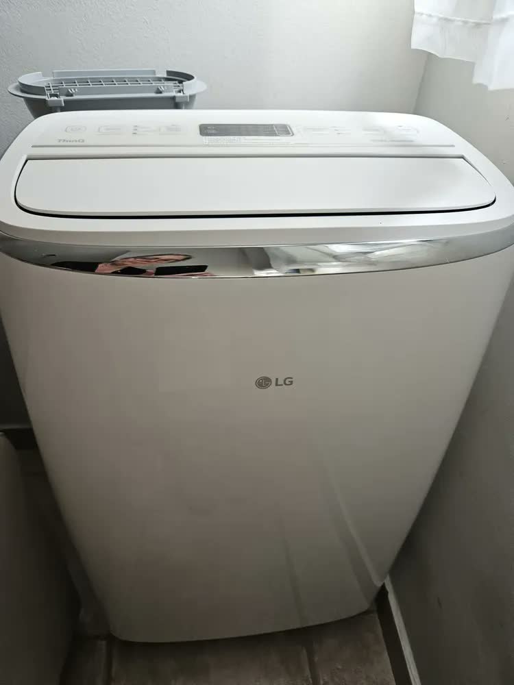 foto de Ar-condicionado LG Dual Inverter Ai Portátil 14.000 Btu Frio Branco