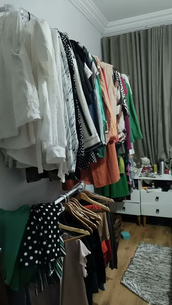 foto de Kit 02 Araras Cabideiro Closet De Parede Reta Branca Cor 1 Metro Branca