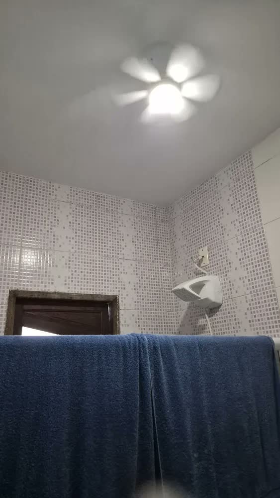 foto de Ventilador de Teto 60W Silencioso Lâmpada Forte com LED, Controle e 6 Pás Soquete E27 Para Residencial Comercial Interno Externo Quarto Sala Cozinha Escritório Gourmet Apartamento Casa - Commlite