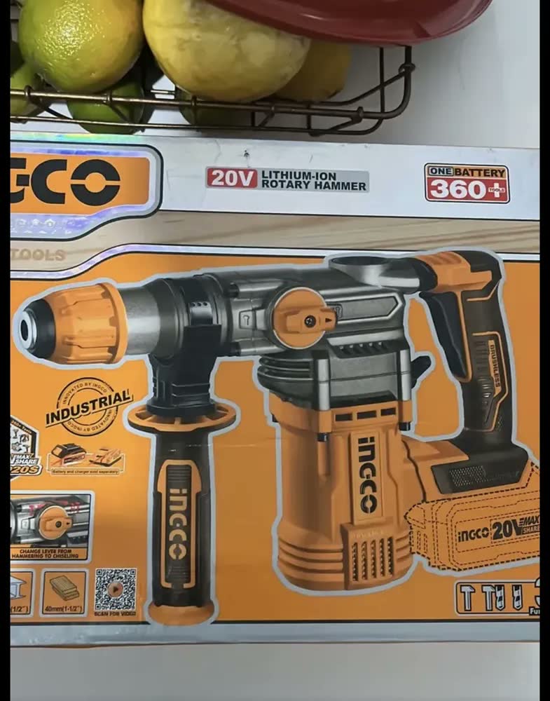 foto de Martelete Combinado Á Bateria 2,5j Sds Plus 20v Ingco Preto E Amarelo