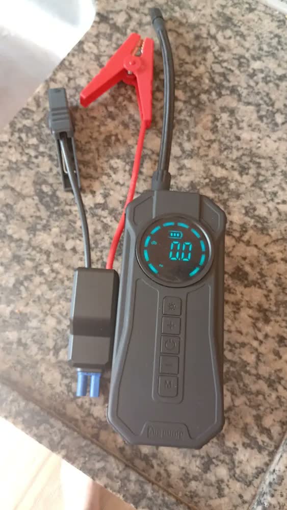 foto de Auxiliar De Partida E Compressor De Ar 4 Em 1 12v Carro Moto Preto 50/60hz