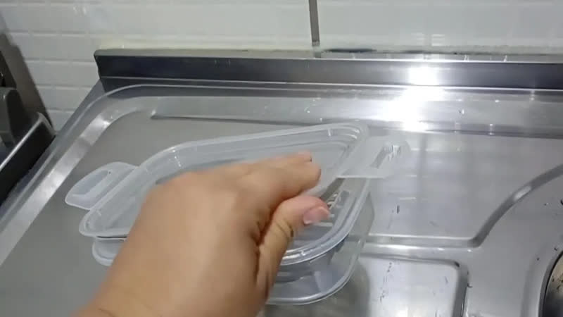 foto de Kit 3 Potes Porta Frios Queijo Presunto Hermético Empilhavel Cinza
