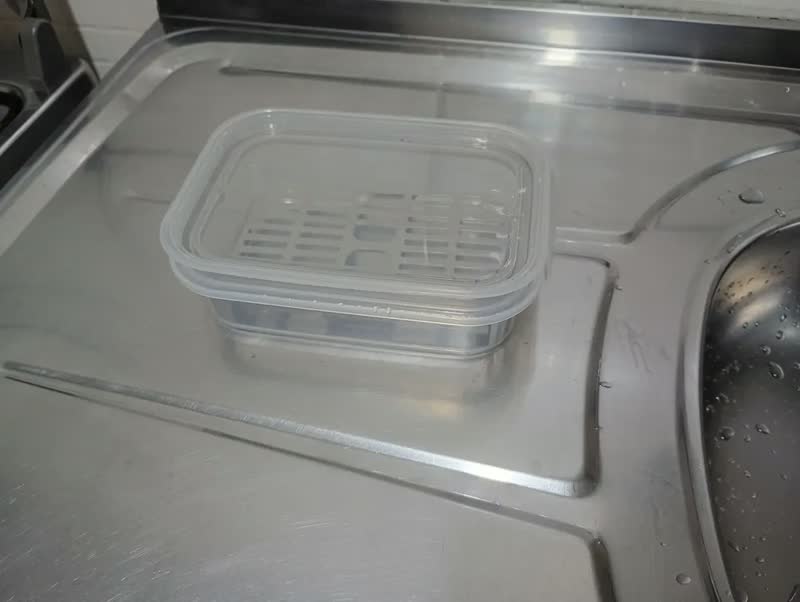 foto de Kit 3 Potes Porta Frios Queijo Presunto Hermético Empilhavel Cinza